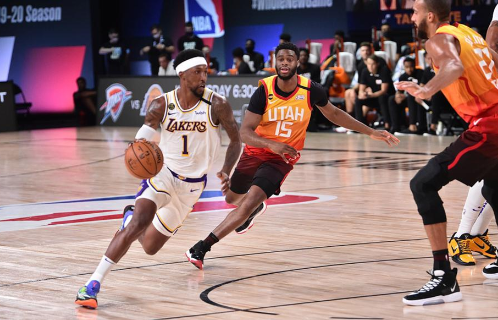 里程碑夜！夏洛特黄蜂战术微调，欧联今夜刷纪录，引发热议，细节决定成败